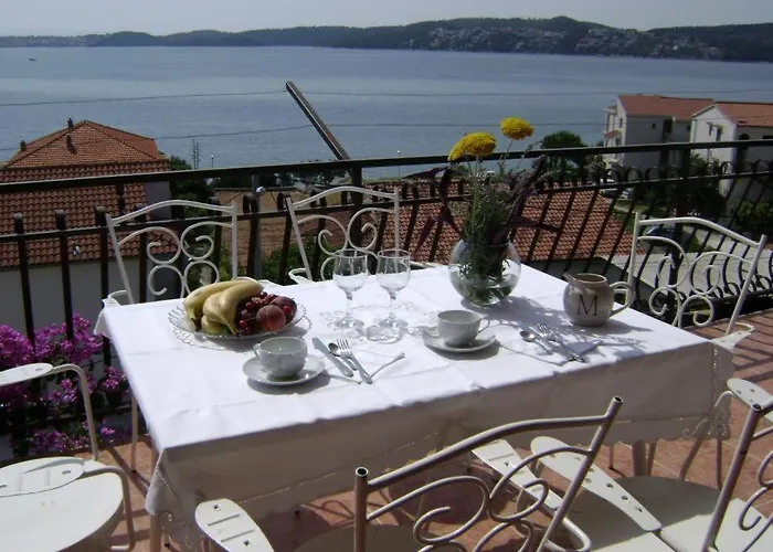 Bacic Hr Apartment Trogir